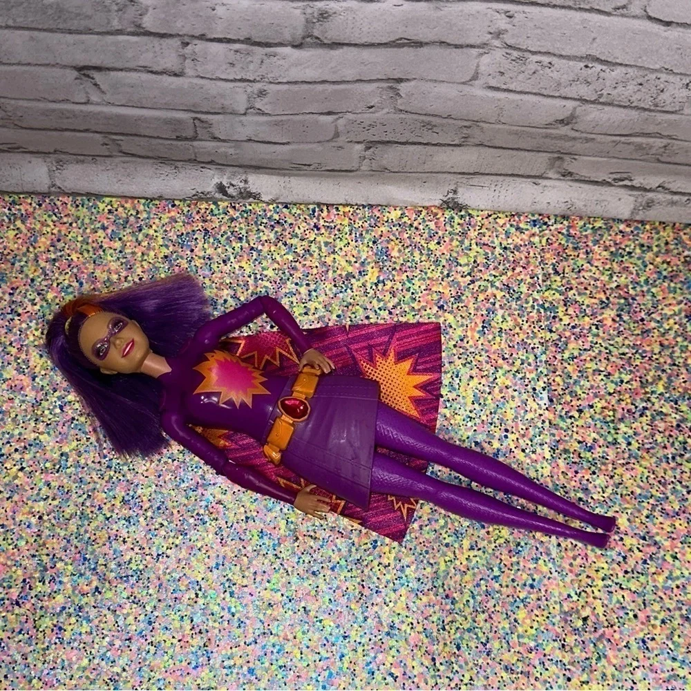 Barbie Princess Power Doll DHM65 Purple Hair Cape 2015 Mattel